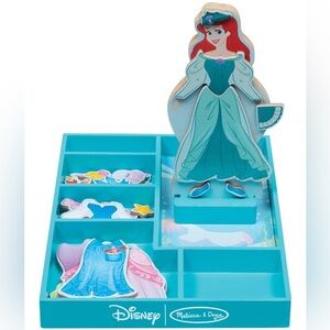 Disney Princess Ariel Dress-Up Toy and princess book bundle  Set